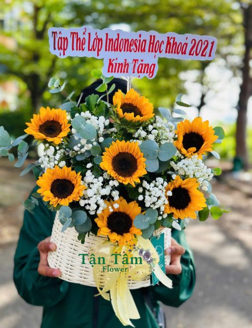Lẵng hoa tươi Tận Tâm 015