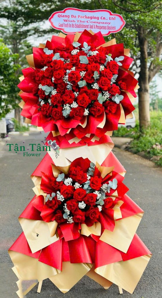 Kệ hoa KT Tận Tâm 008