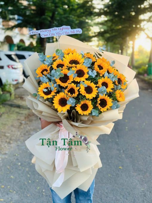 Bó hoa Tận Tâm 010