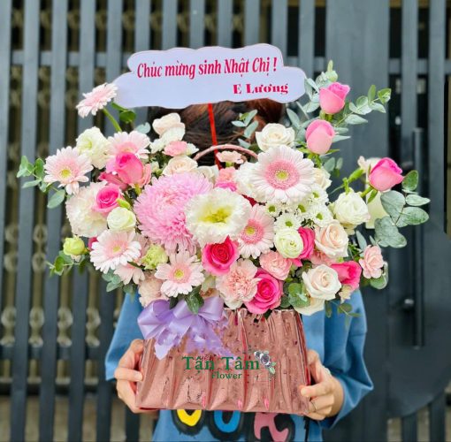 Giỏ hoa tươi Tận Tâm 008