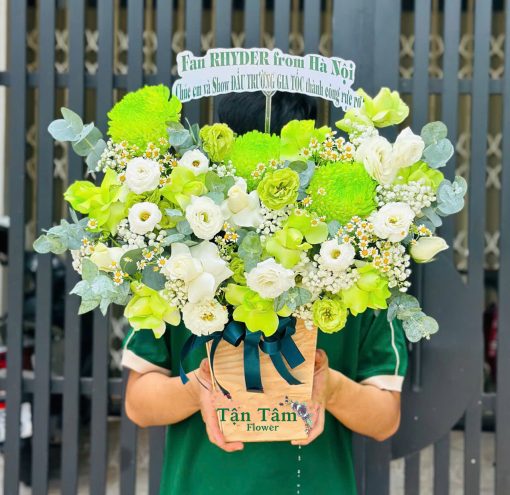 Lẵng hoa tươi Tận Tâm 023