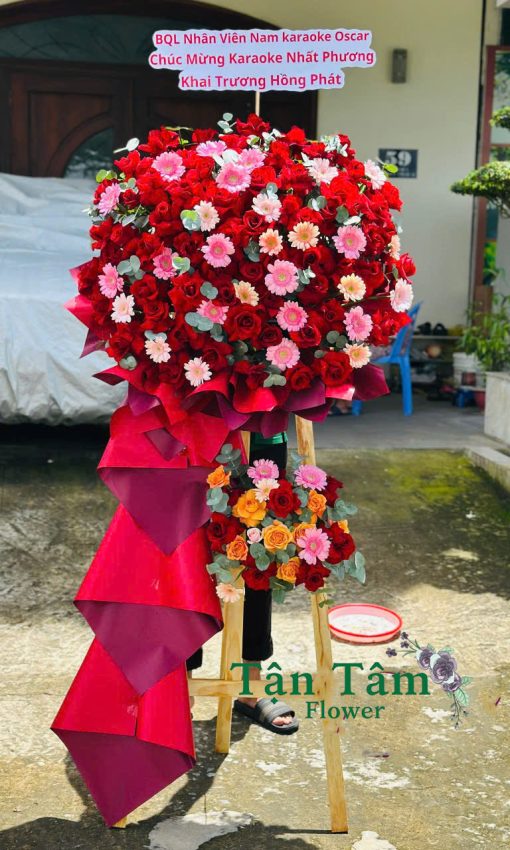 Kệ hoa KT Tận Tâm 001