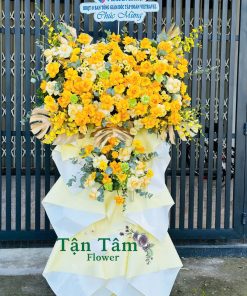 Kệ hoa KT Tận Tâm 006