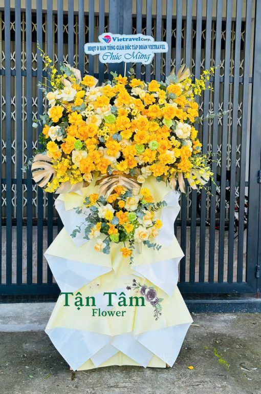 Kệ hoa KT Tận Tâm 006